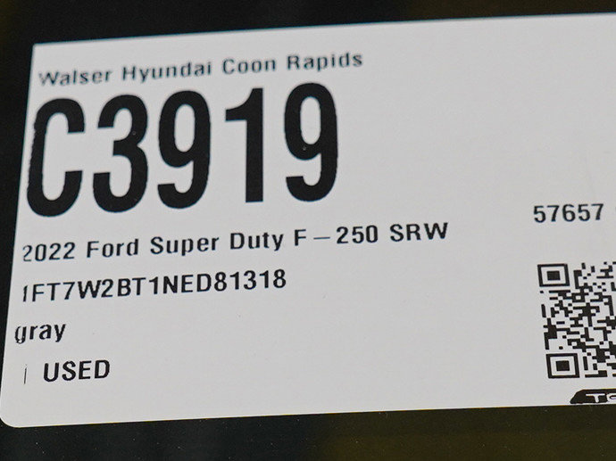 Used 2022 Ford F250 Lariat w/ Black Appearance Package image 32