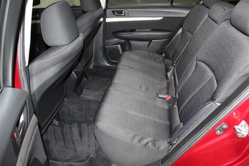 Used 2010 Subaru Legacy 2.5i Premium AWD/4WD image 20