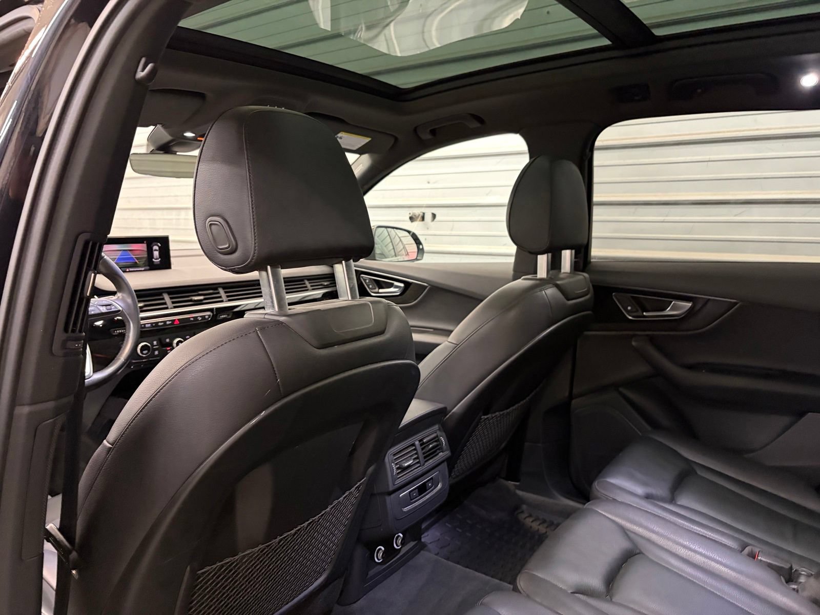 Used 2019 Audi Q7 3.0T Premium w/ Convenience Package AWD/4WD image 25