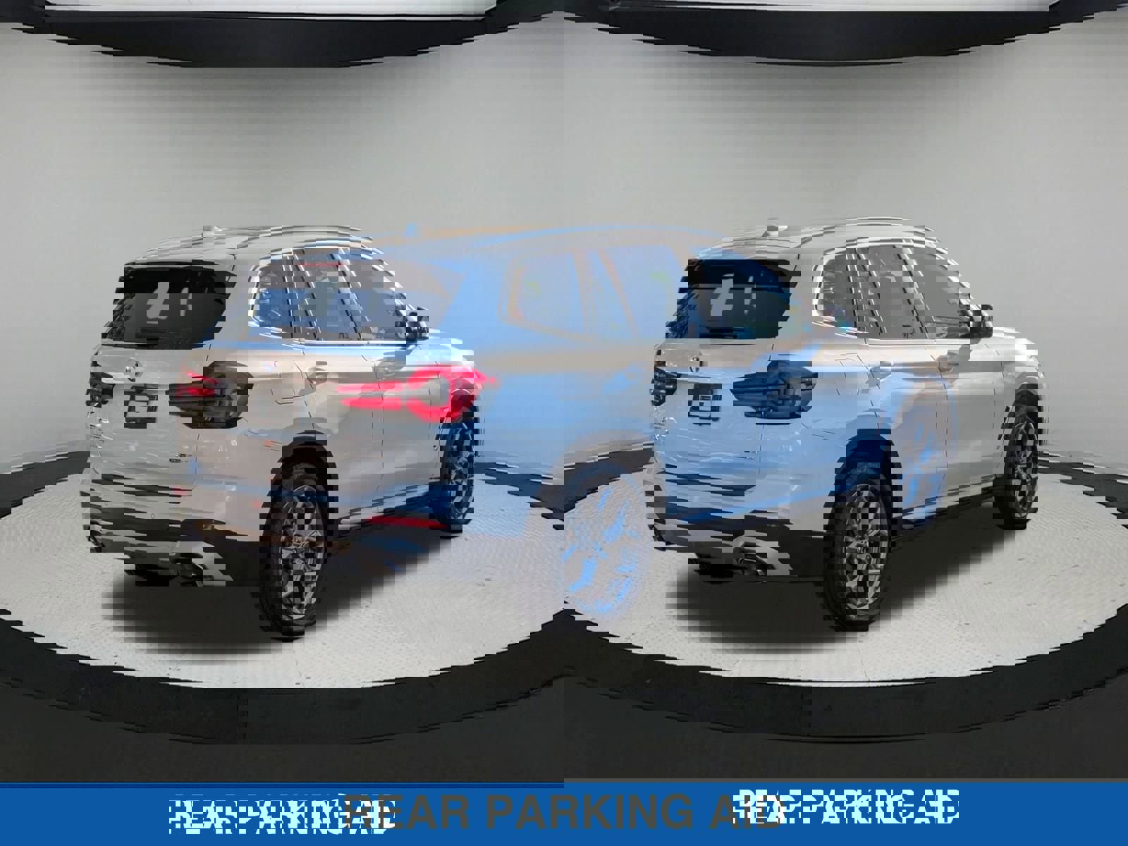 Used 2024 BMW X3 xDrive30i w/ Convenience Package image 4