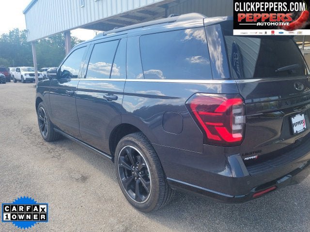 Used 2022 Ford Expedition Limited AWD/4WD image 3