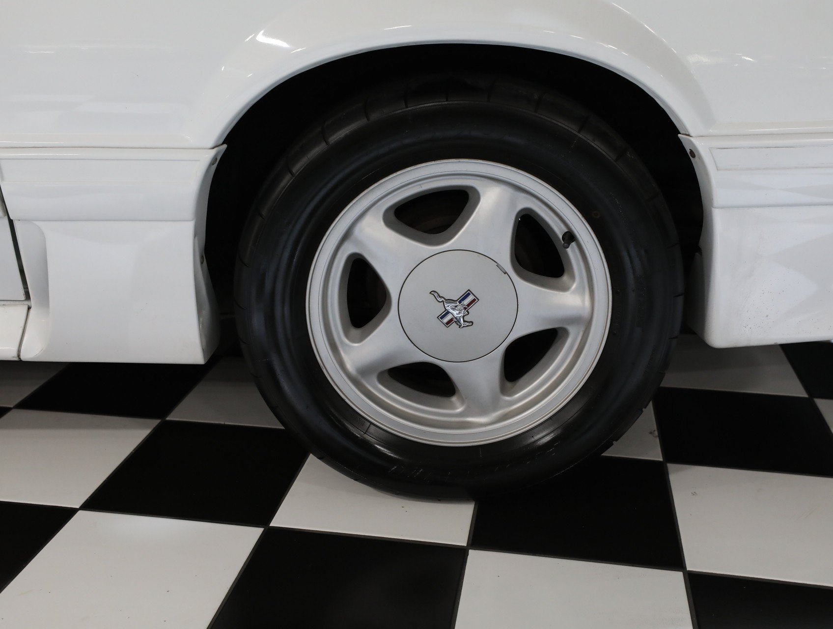 Used 1992 Ford Mustang GT RWD image 32
