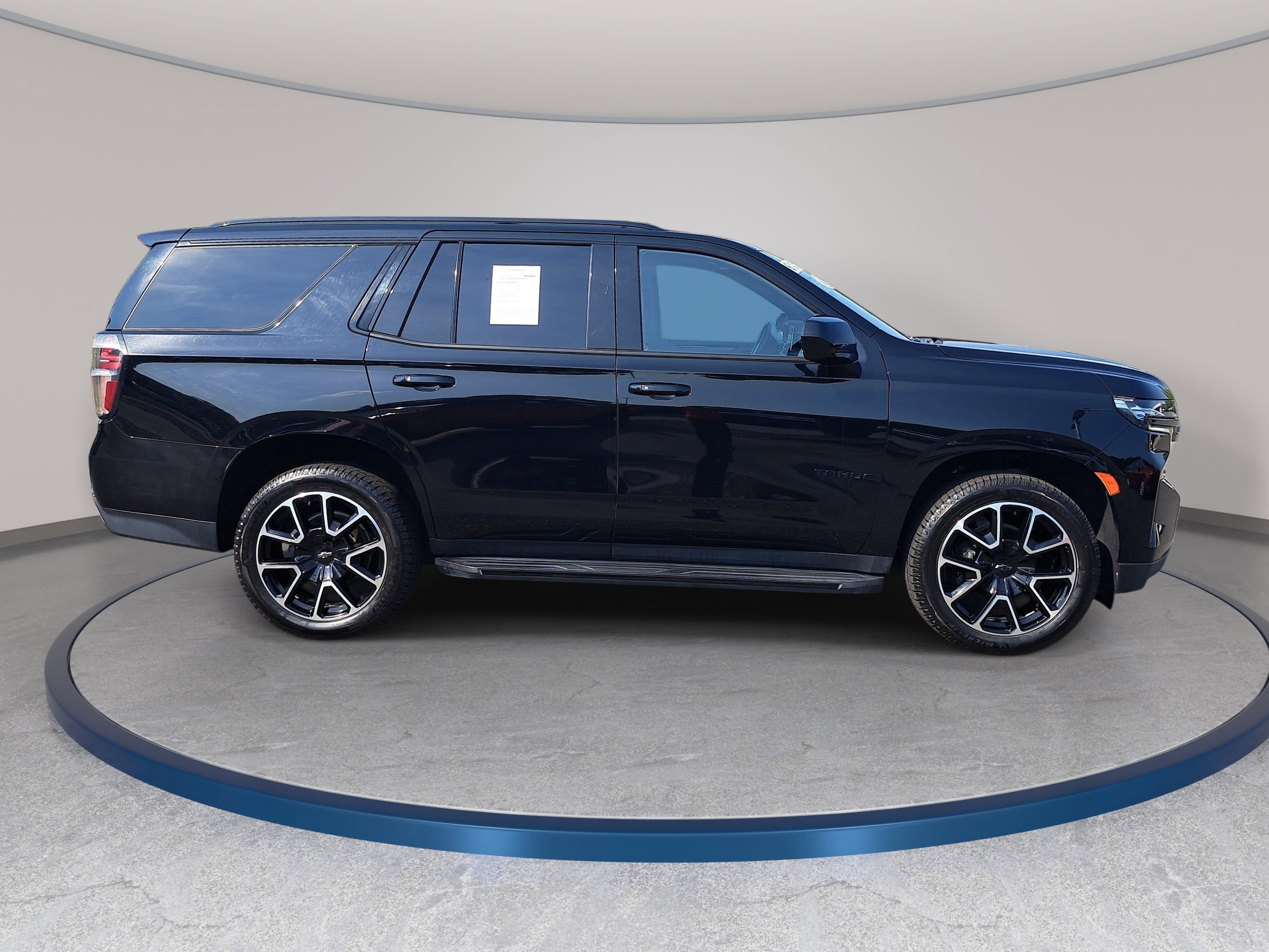 Used 2021 Chevrolet Tahoe RST AWD/4WD image 4