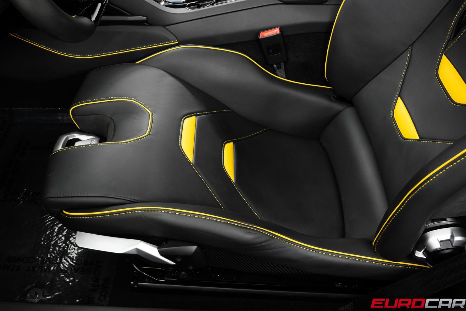 Used 2021 Lamborghini Huracan EVO RWD image 44