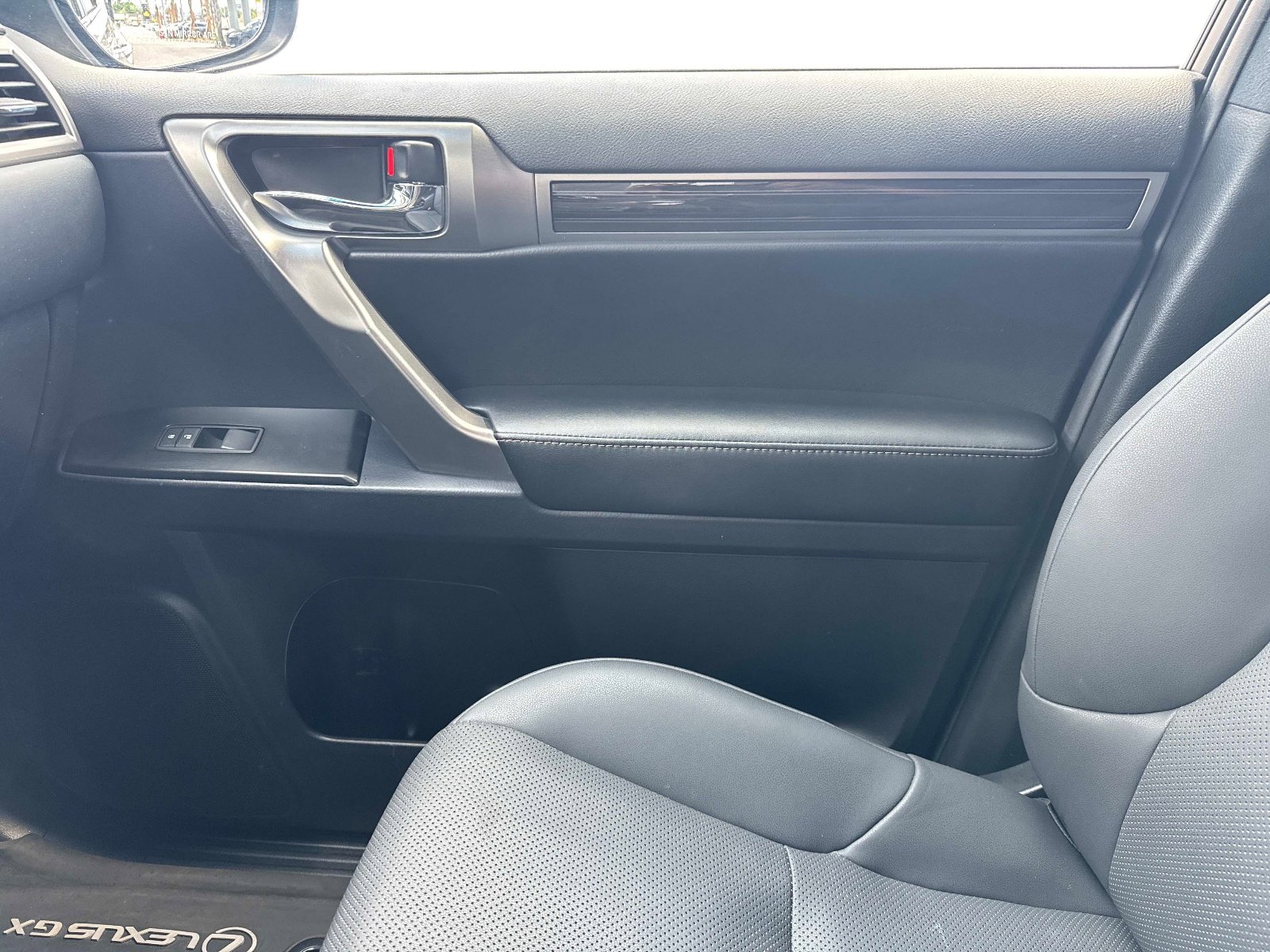 Certified 2022 Lexus GX 460 Premium AWD/4WD image 24