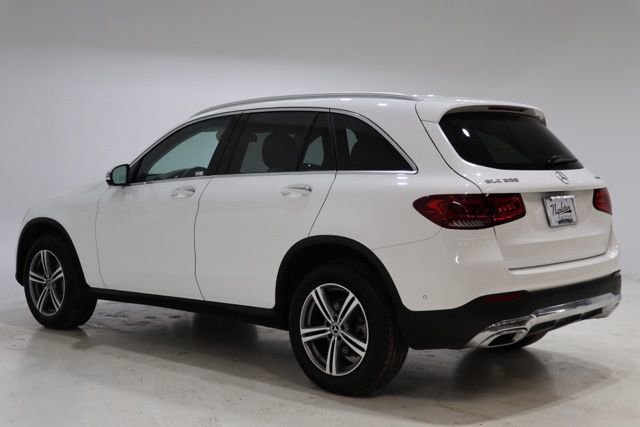 Used 2020 Mercedes-Benz GLC 300 4MATIC image 5
