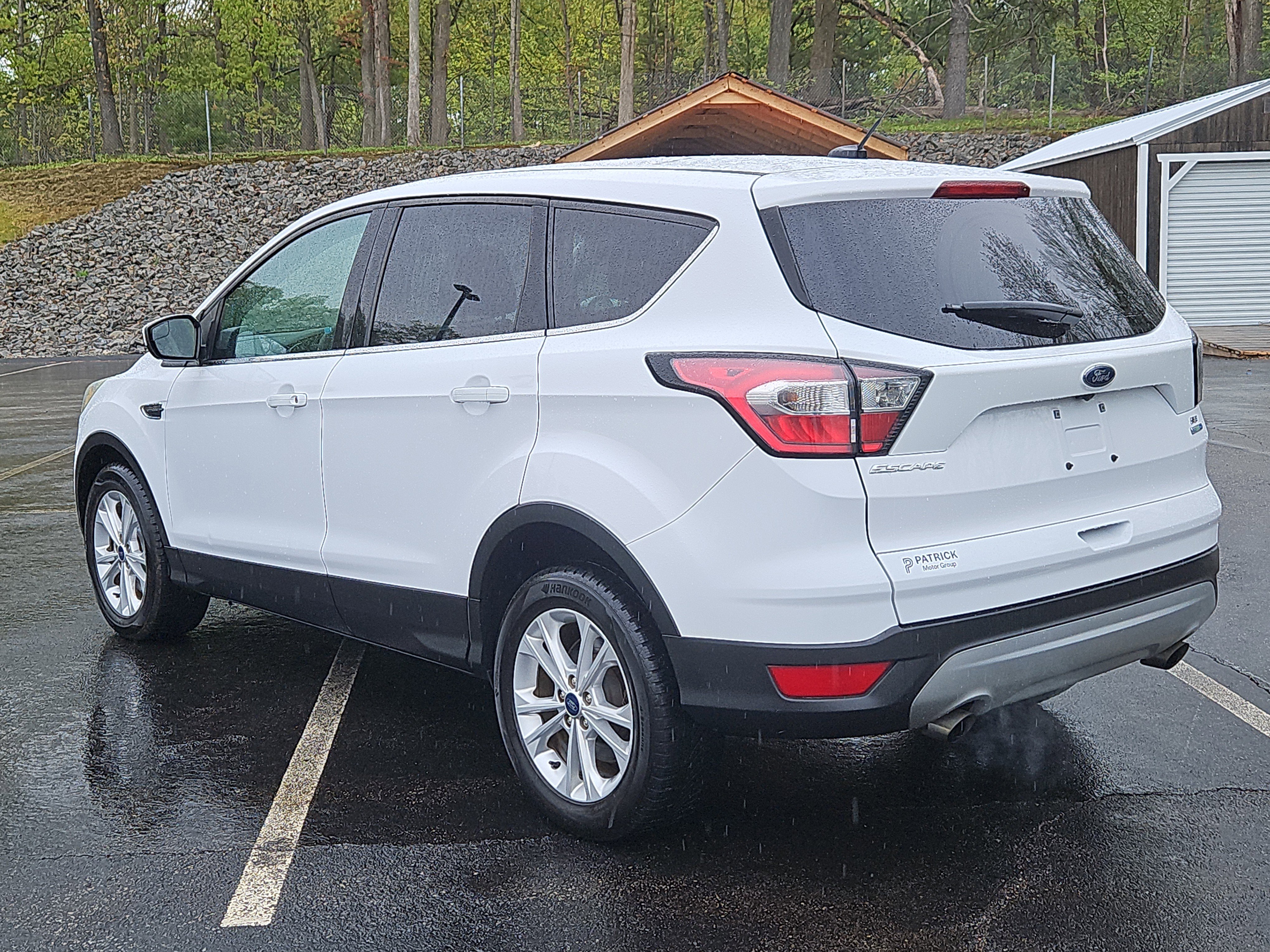 Used 2017 Ford Escape SE w/ SE Cold Weather Package AWD/4WD image 22
