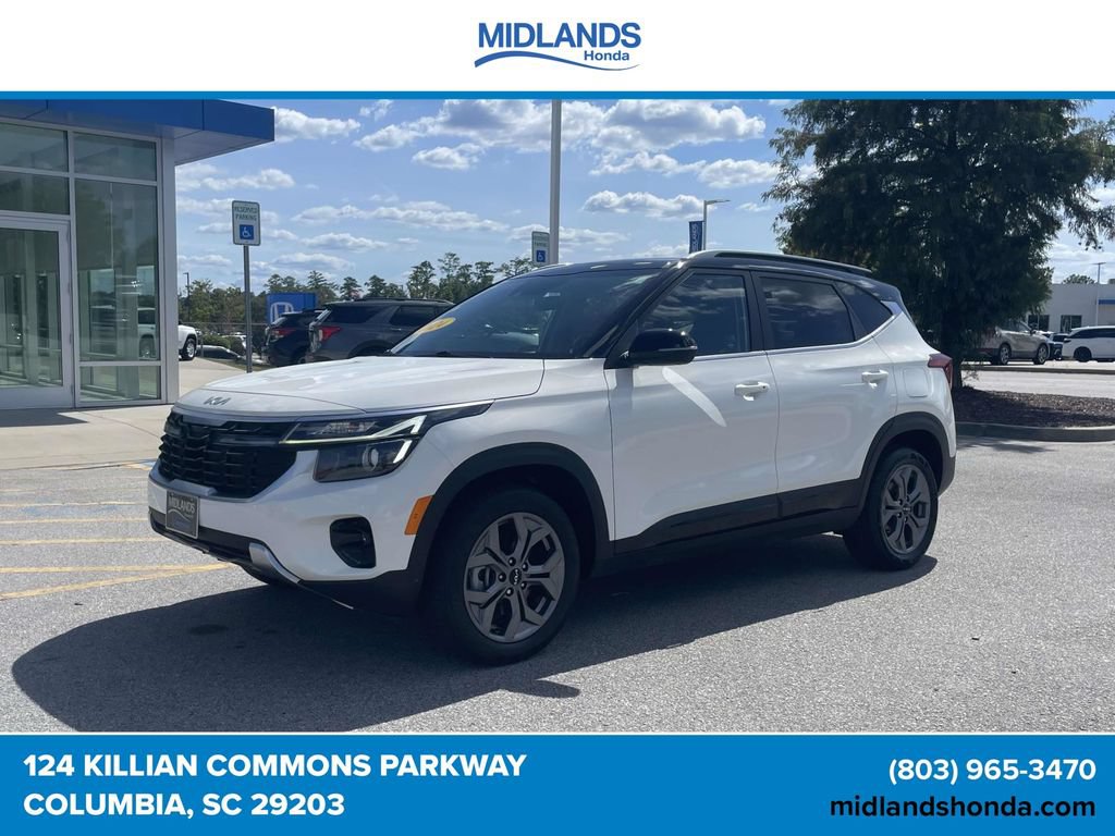 Used 2024 Kia Seltos S AWD/4WD image 3