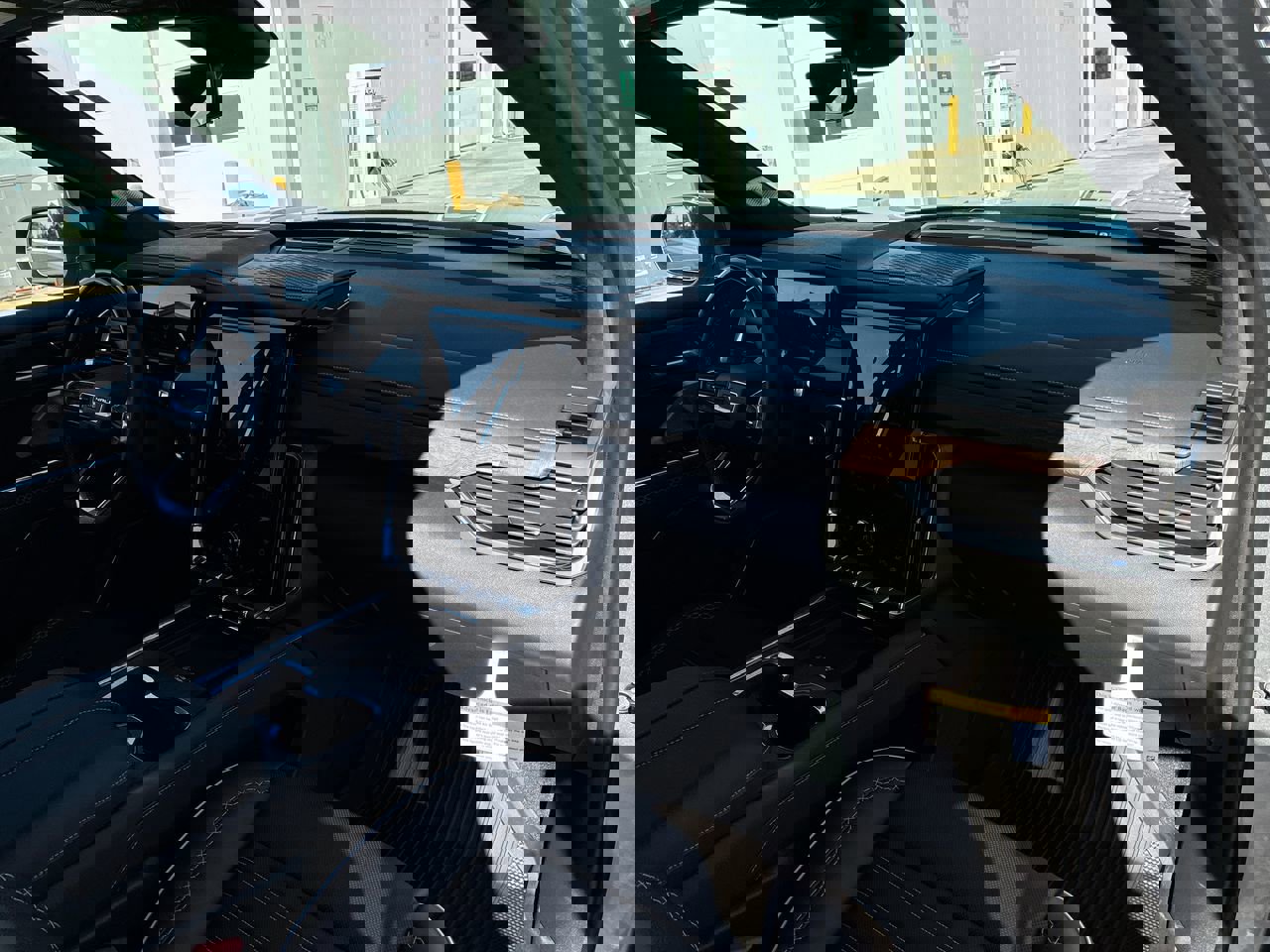 New 2026 GMC Acadia Denali Ultimate w/ LPO, Floor Liner Package image 65