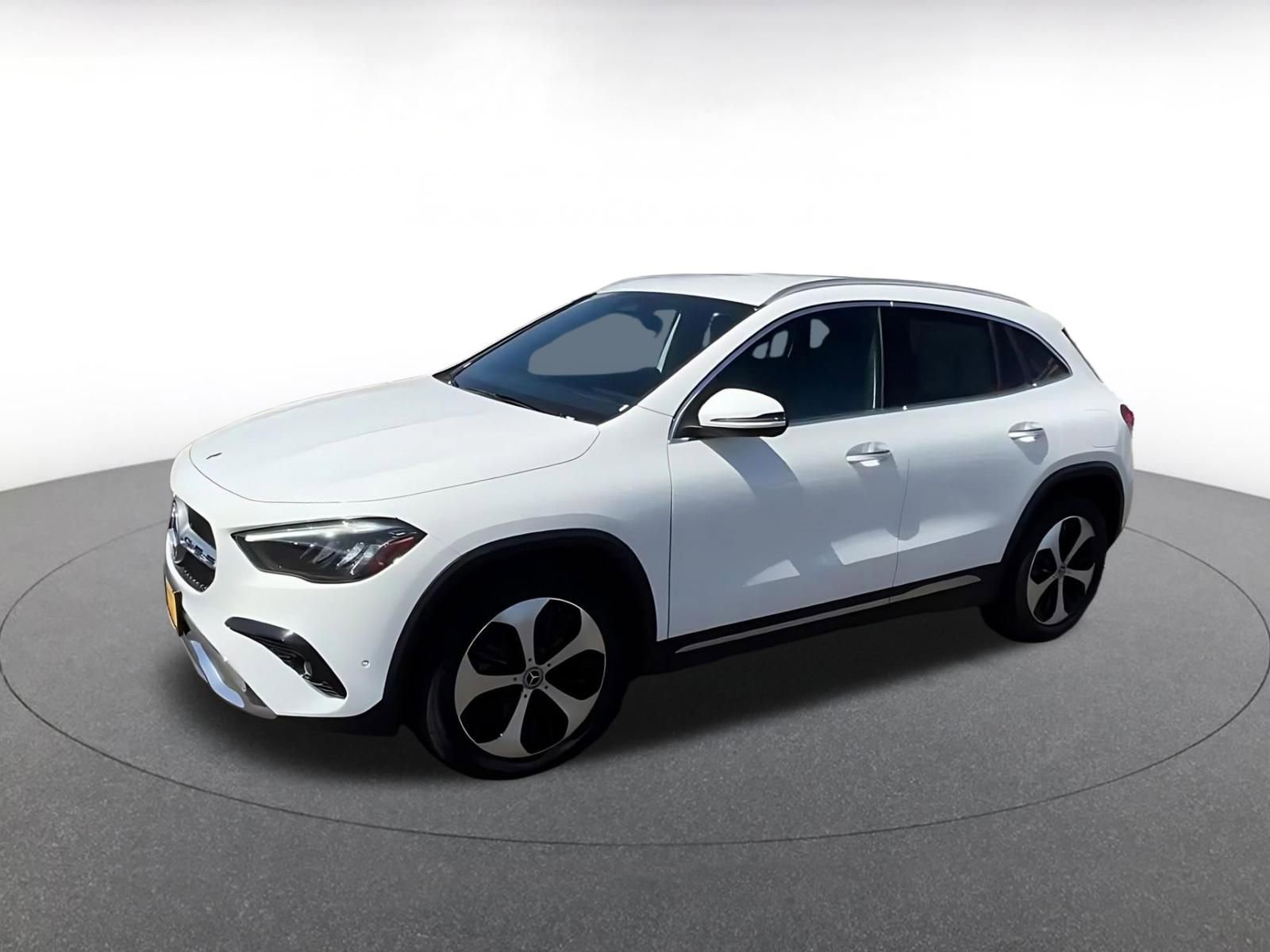 Used 2025 Mercedes-Benz GLA 250 4MATIC image 8