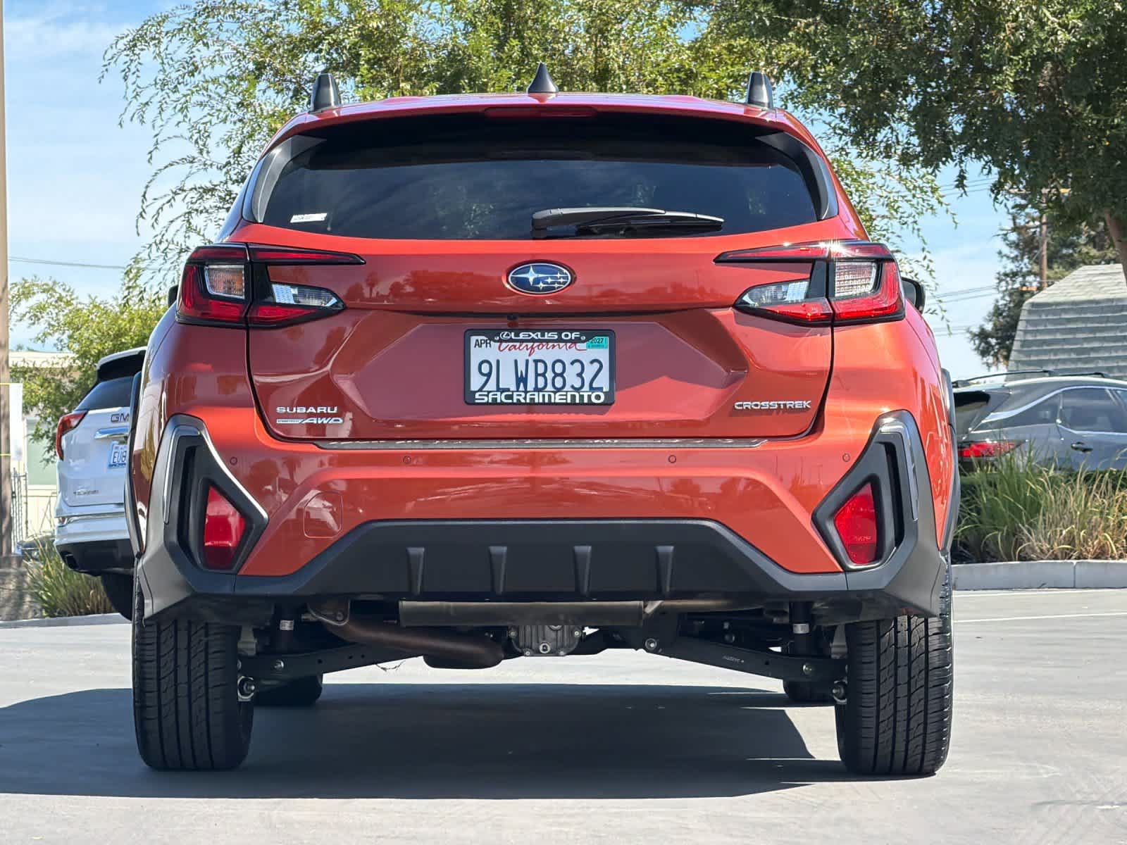 Used 2024 Subaru Crosstrek 2.5i Limited w/ Crosstrek Mirror Package AWD/4WD image 8