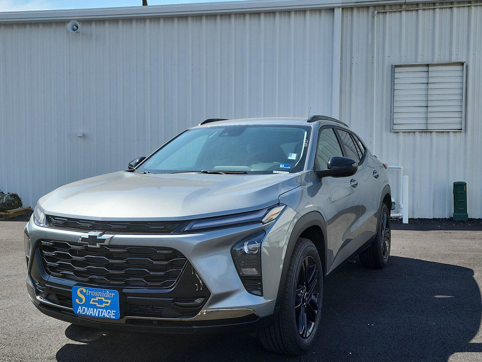 New 2026 Chevrolet Trax ACTIV image 1