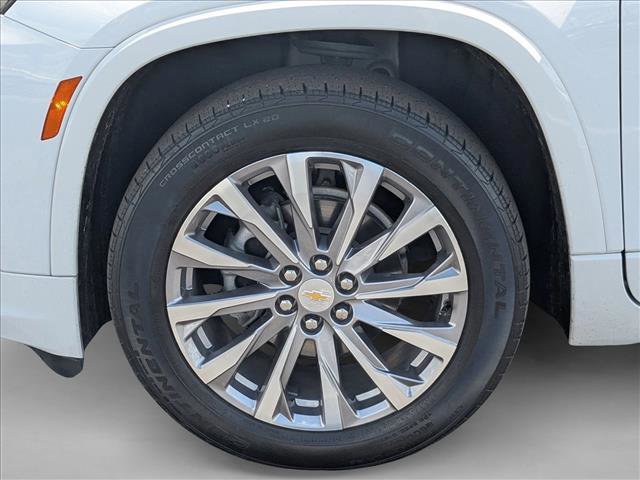 Used 2023 Chevrolet Traverse Premier image 24