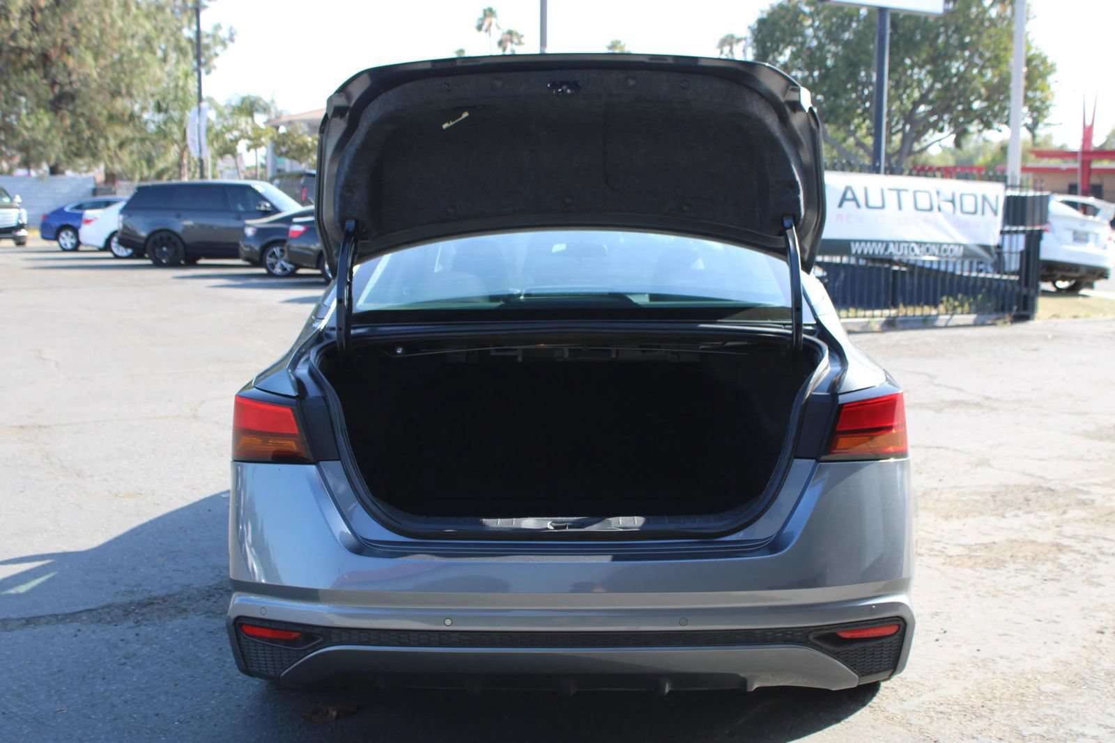 Used 2023 Nissan Altima 2.5 S FWD image 32