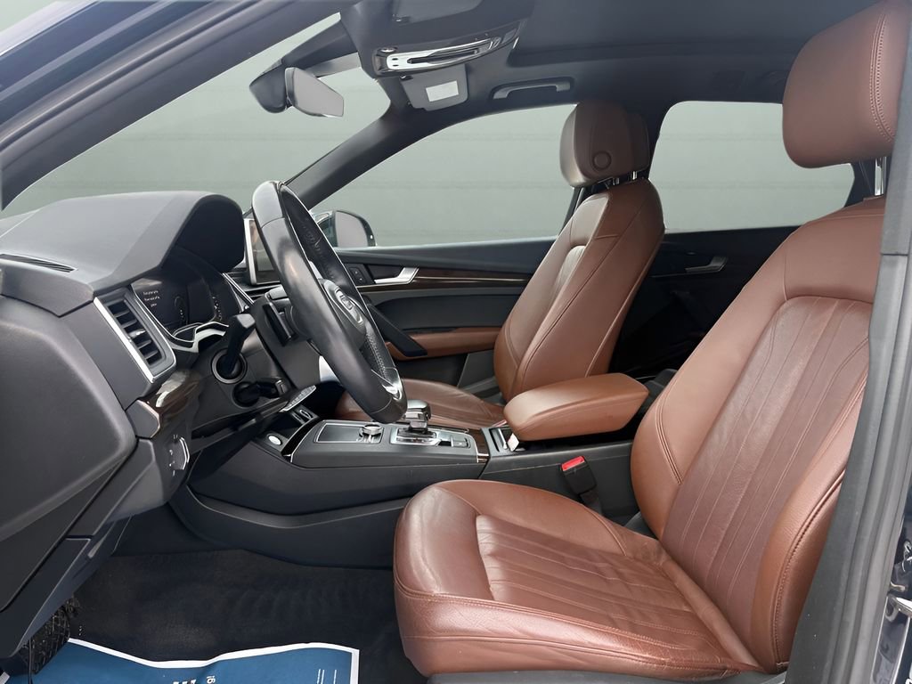 Used 2018 Audi Q5 2.0T Premium Plus w/ Premium Plus Package image 10