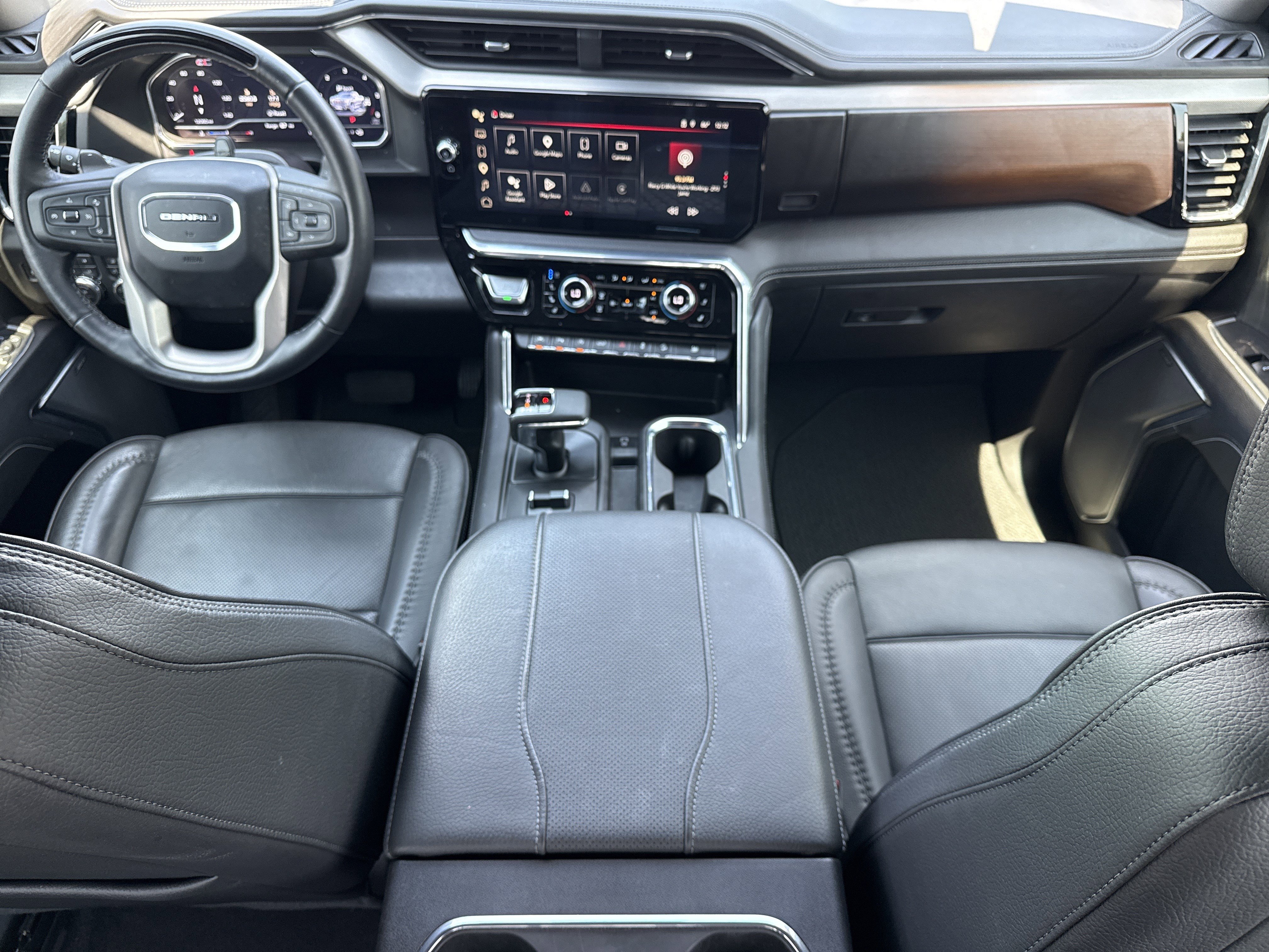 Used 2024 GMC Sierra 1500 Denali AWD/4WD image 29