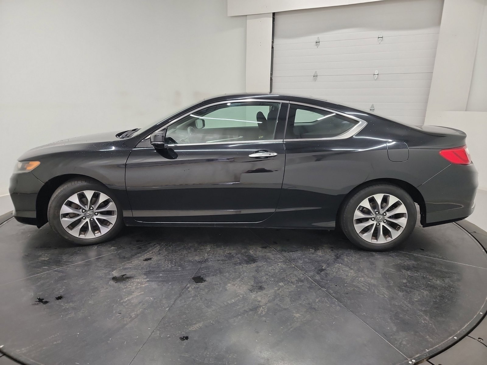 Used 2015 Honda Accord EX image 4