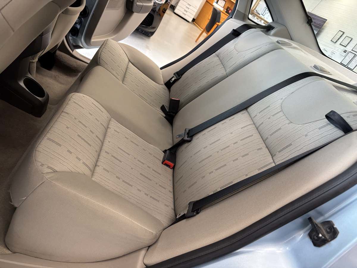 Used 2008 Ford Focus SE FWD image 22