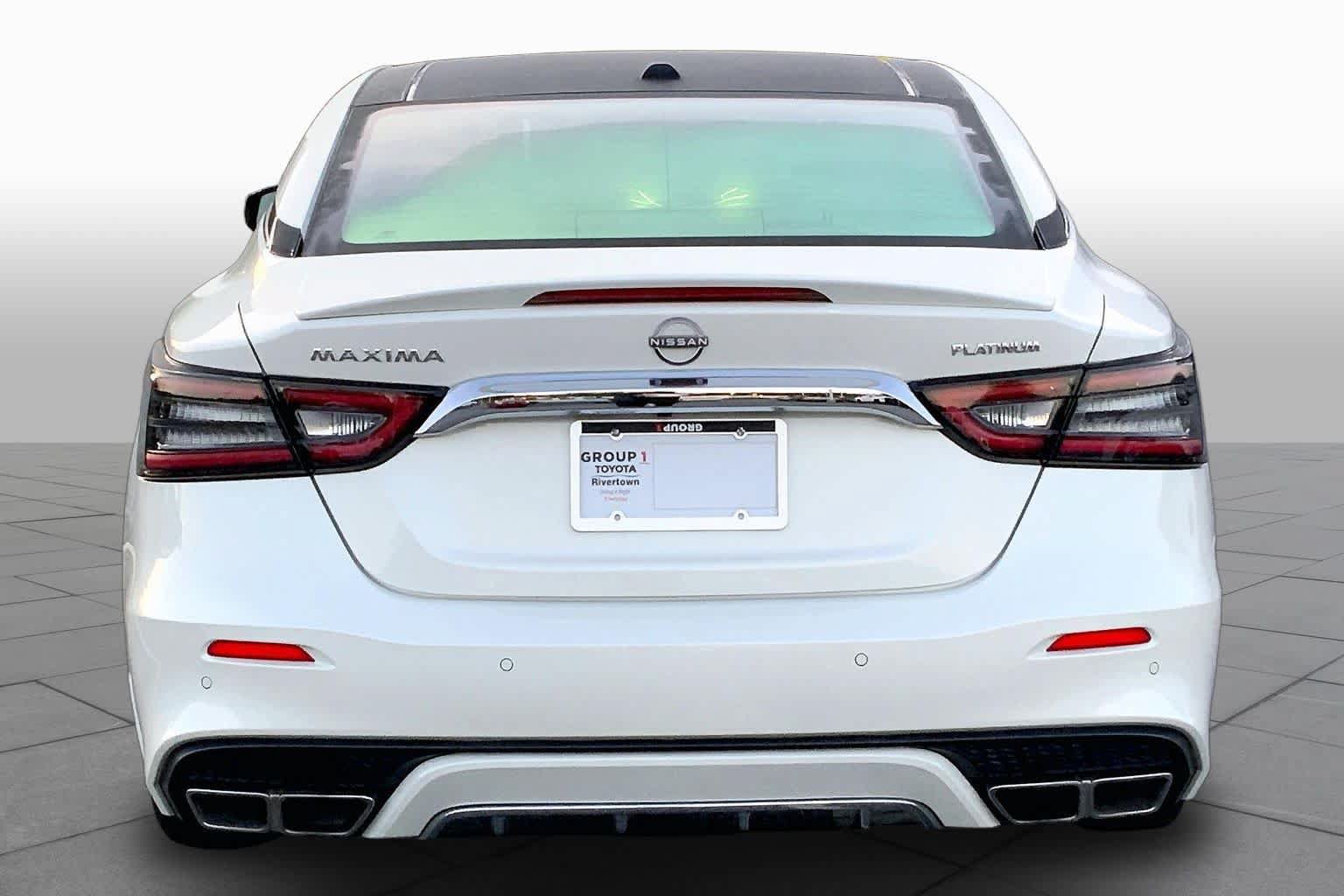 Used 2023 Nissan Maxima Platinum w/ Sport Mat Group FWD image 6