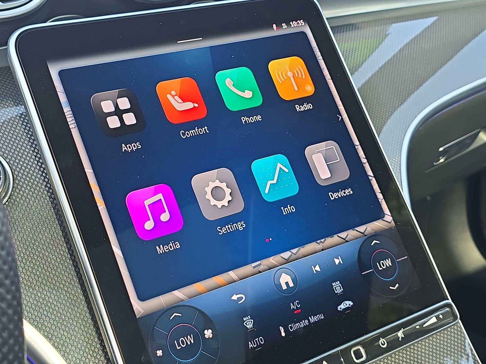 Certified 2025 Mercedes-Benz CLE 300 4MATIC Coupe image 21