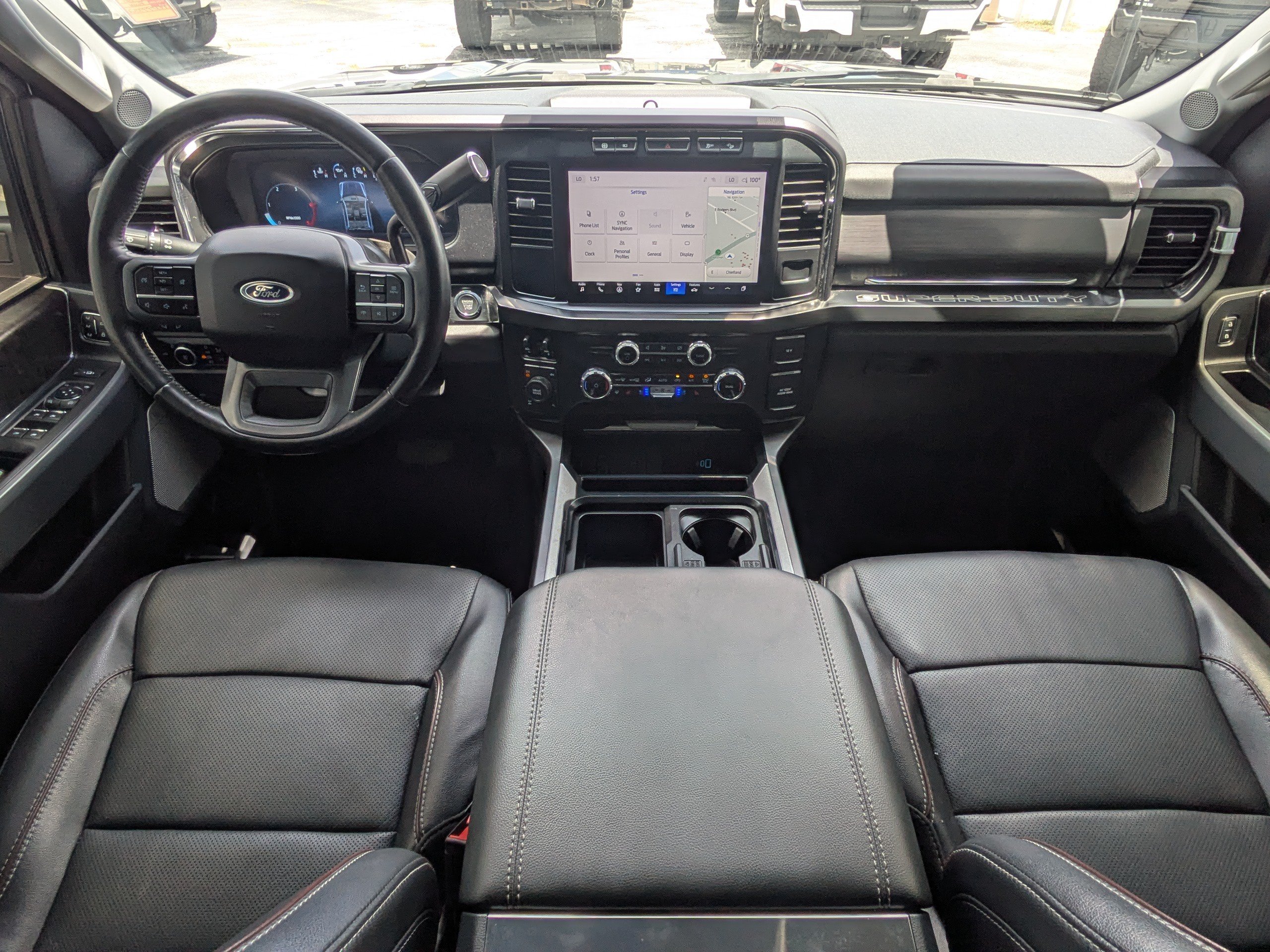 Used 2023 Ford F350 Lariat w/ Chrome Package AWD/4WD image 15