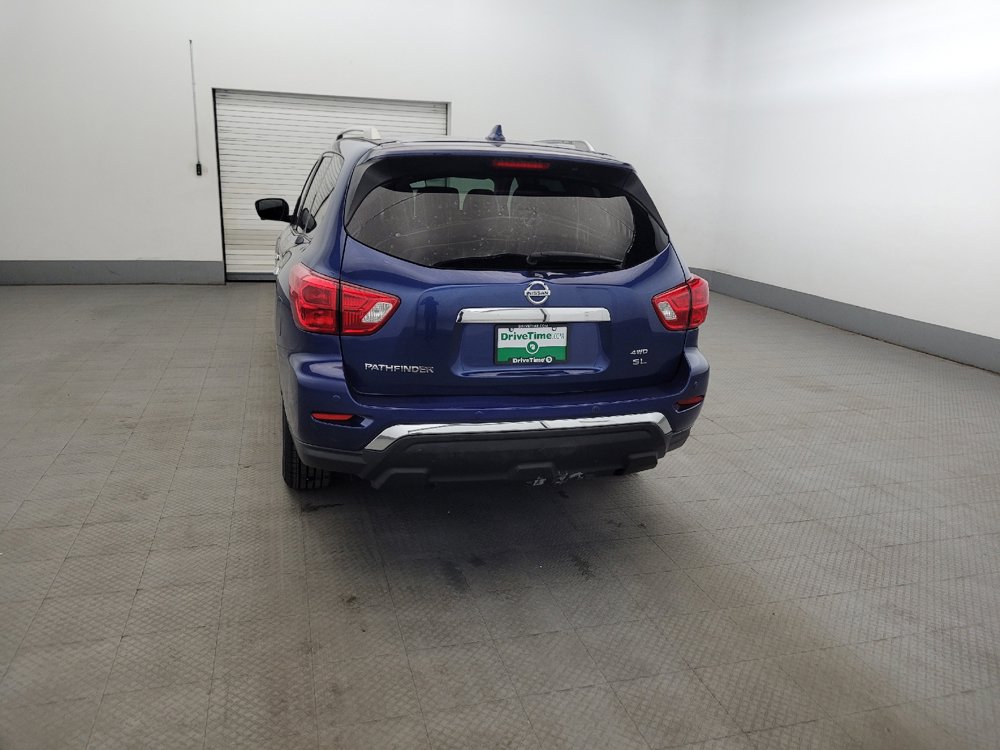 Used 2019 Nissan Pathfinder SL AWD/4WD image 6