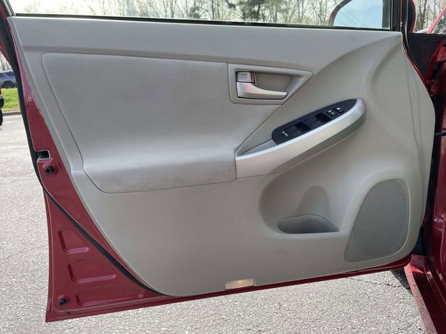 Used 2014 Toyota Prius Three image 18