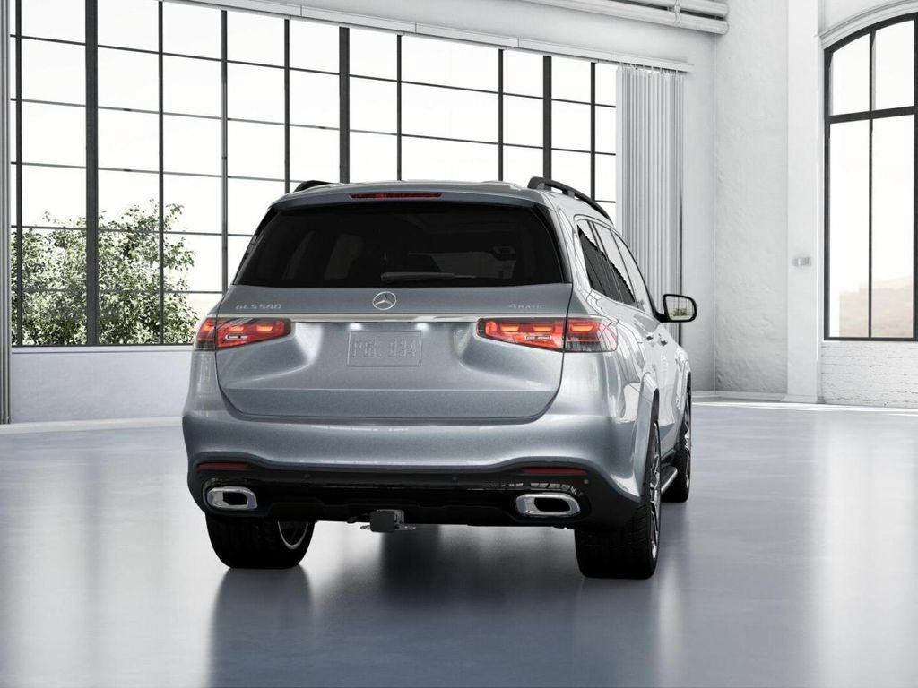 Used 2025 Mercedes-Benz GLS 580 4MATIC image 24