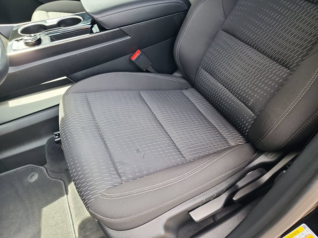 Certified 2026 Chevrolet Equinox LT FWD image 15
