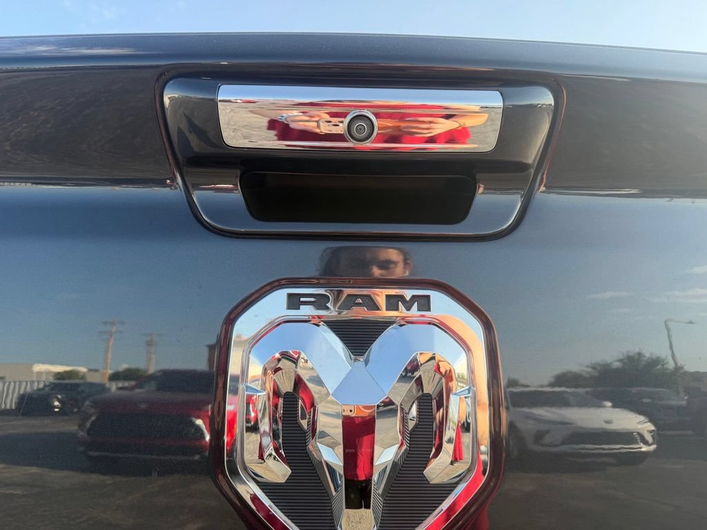 Used 2019 RAM 1500 Limited AWD/4WD image 18
