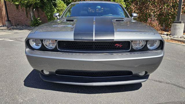 Used 2012 Dodge Challenger R/T RWD image 2
