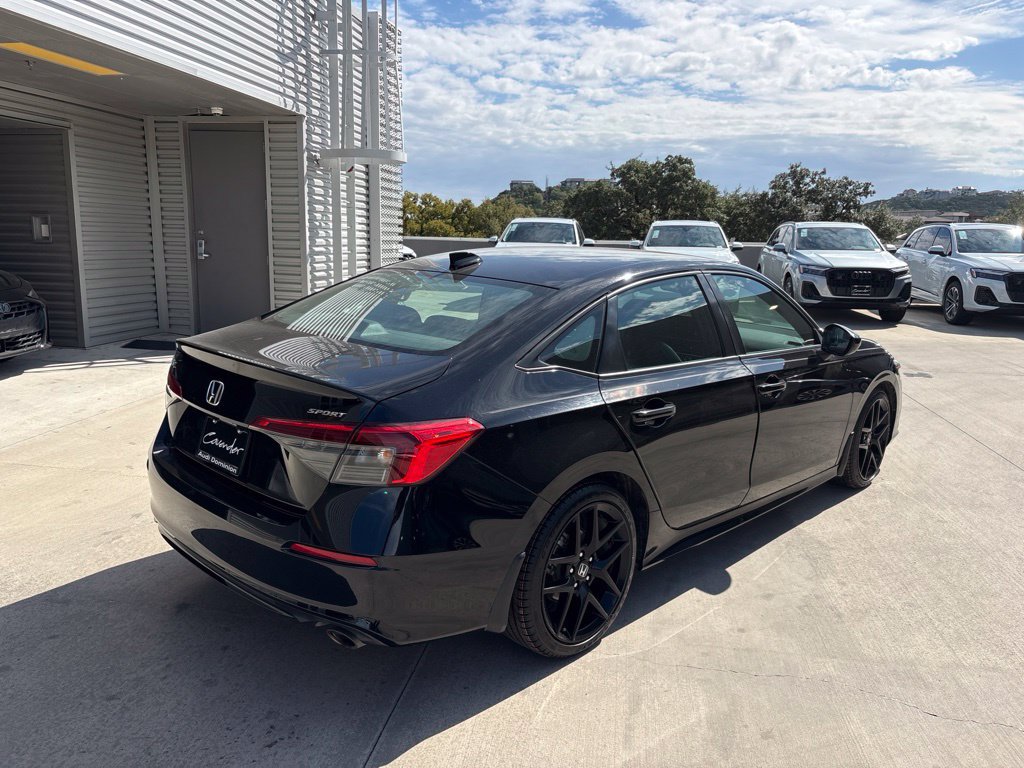 Used 2022 Honda Civic Sport image 6