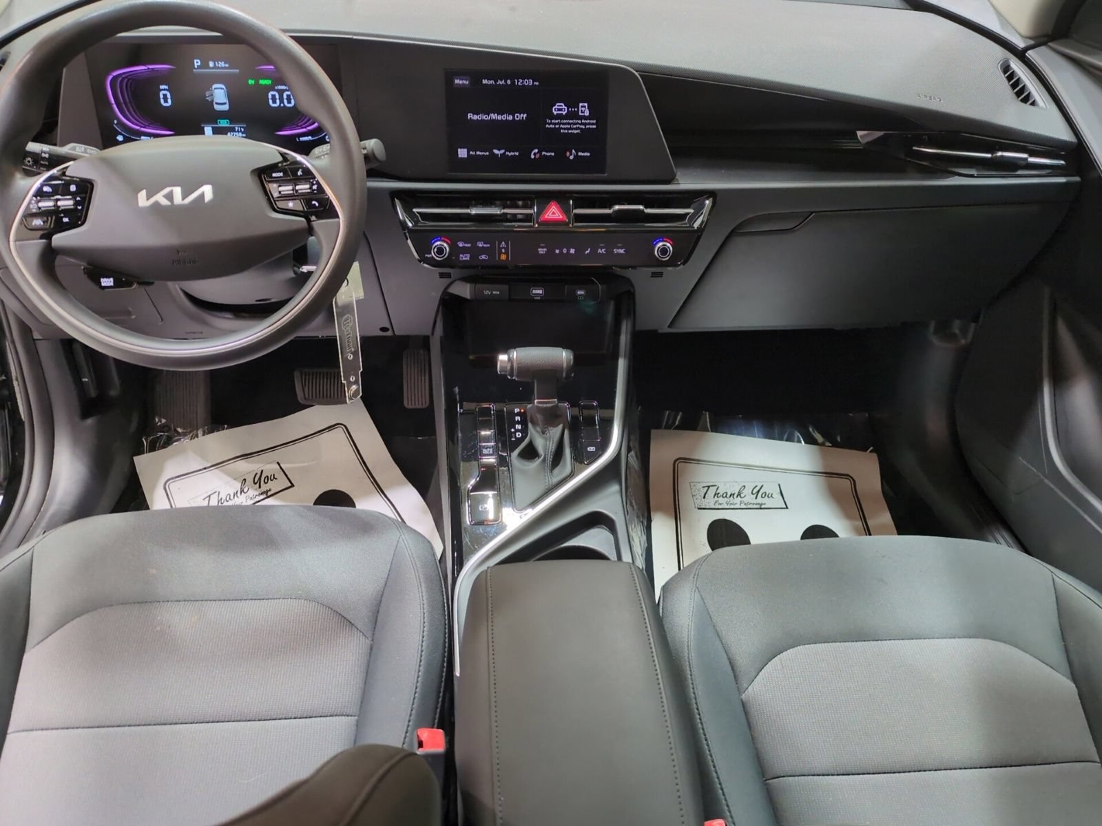 Certified 2024 Kia Niro LX FWD image 14