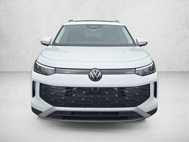 Used 2026 Volkswagen Tiguan SE AWD/4WD image 8