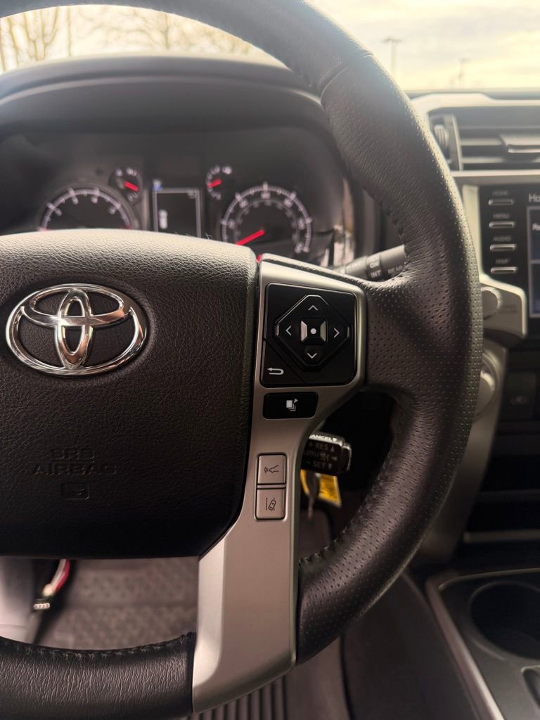 Used 2021 Toyota 4Runner SR5 image 34