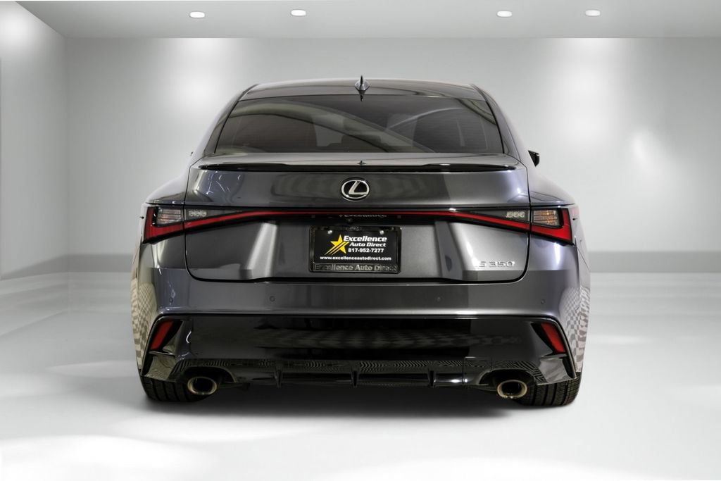 Used 2022 Lexus IS 350 F Sport RWD image 10