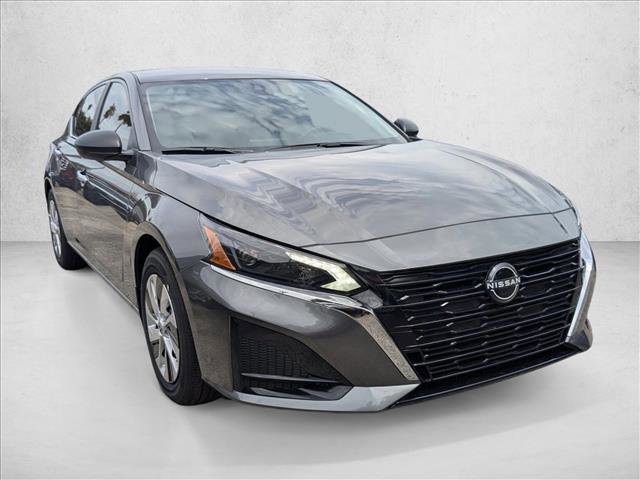 Certified 2025 Nissan Altima 2.5 S image 6