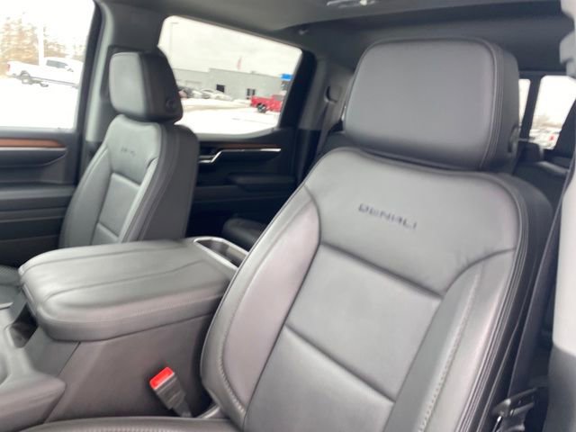 Certified 2025 GMC Sierra 1500 Denali w/ Denali Reserve Package image 16