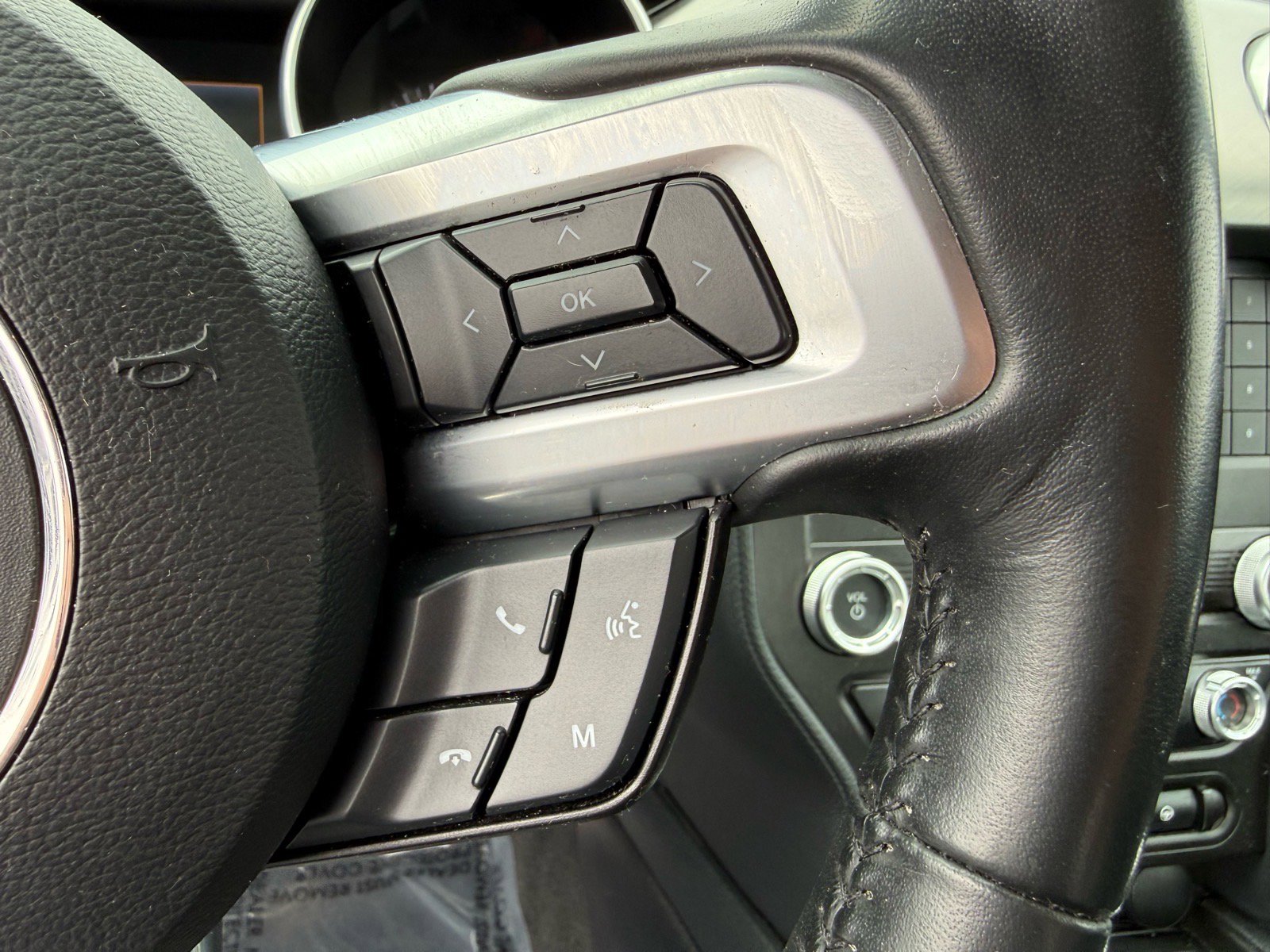 Used 2022 Ford Mustang GT RWD image 23