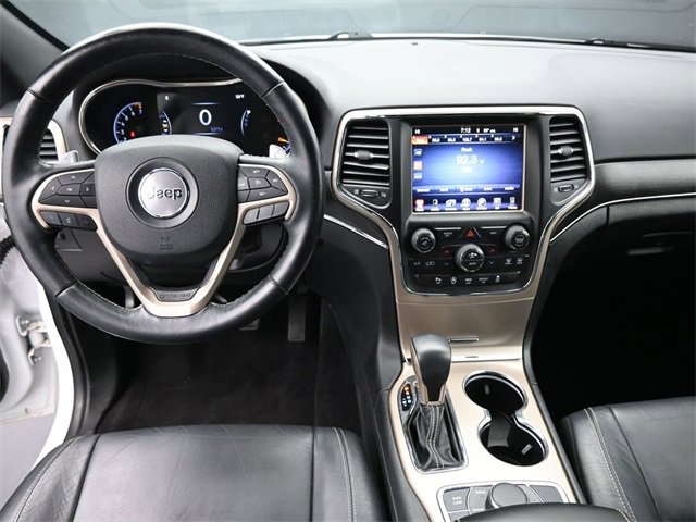 Used 2017 Jeep Grand Cherokee Limited image 25