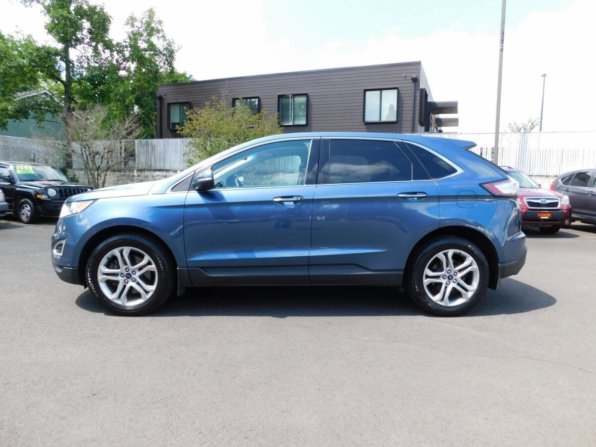 Used 2018 Ford Edge Titanium w/ Equipment Group 302A image 25