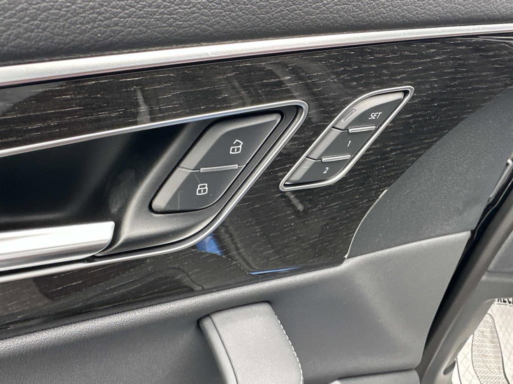 New 2026 Audi Q8 Premium Plus image 14