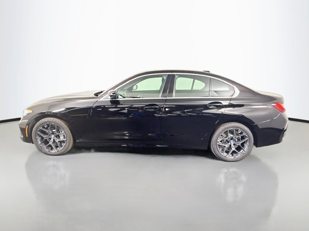 Used 2026 BMW 330i xDrive Sedan AWD/4WD image 6