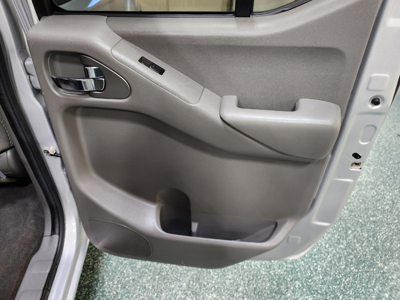 Used 2019 Nissan Frontier SV image 23