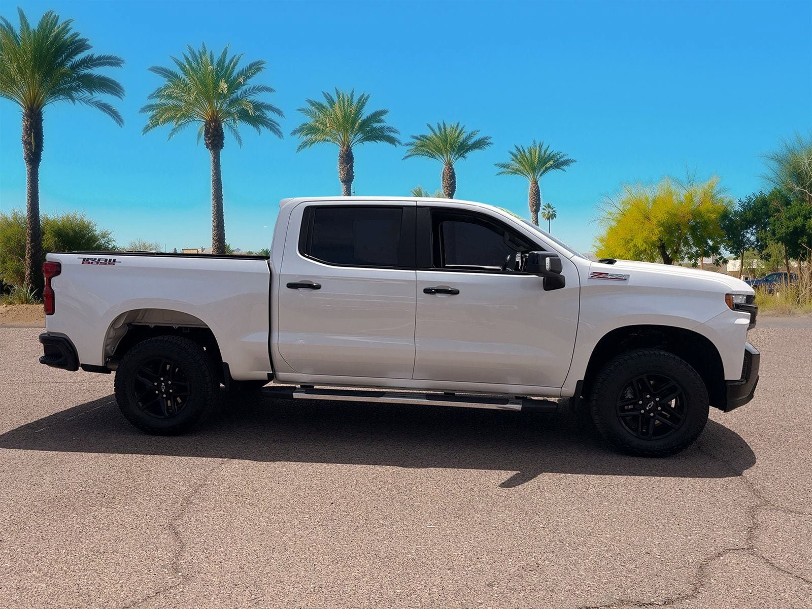 Used 2020 Chevrolet Silverado 1500 LT Trail Boss AWD/4WD image 6