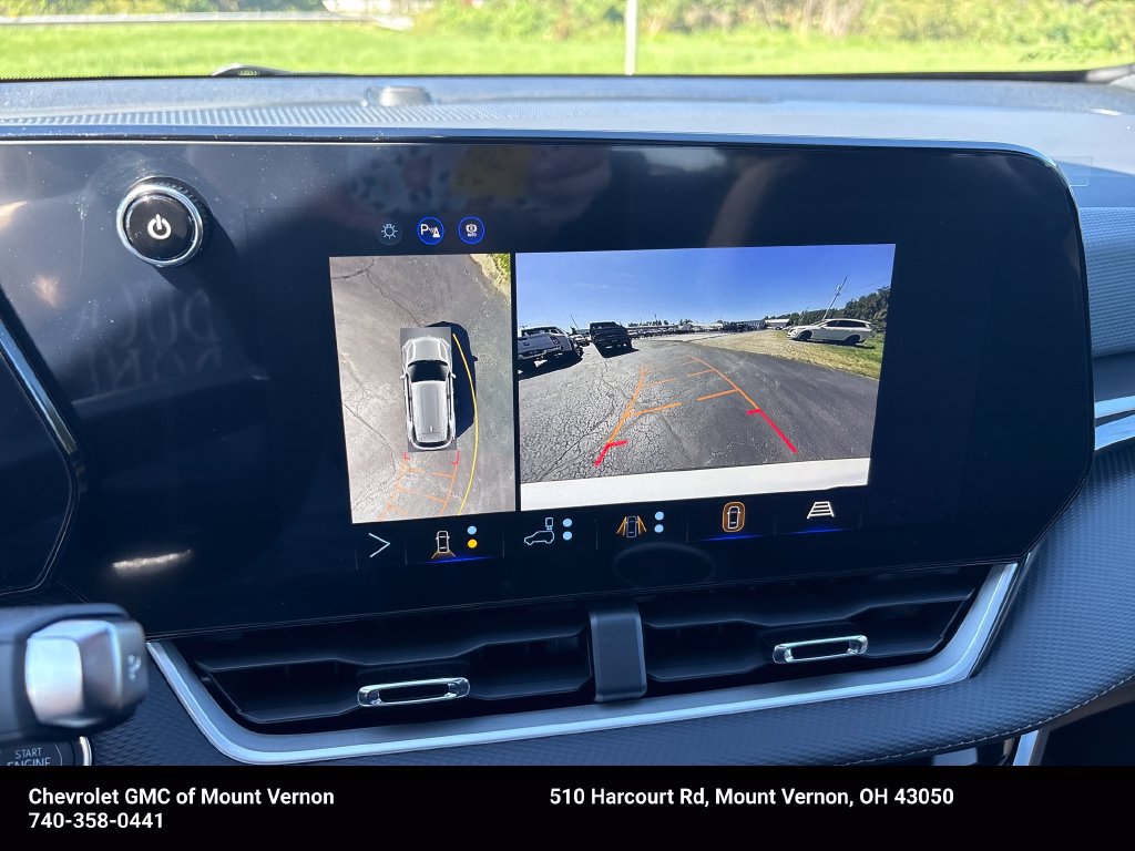 New 2027 Chevrolet Equinox LT w/ Safety and Technology Package AWD/4WD image 24