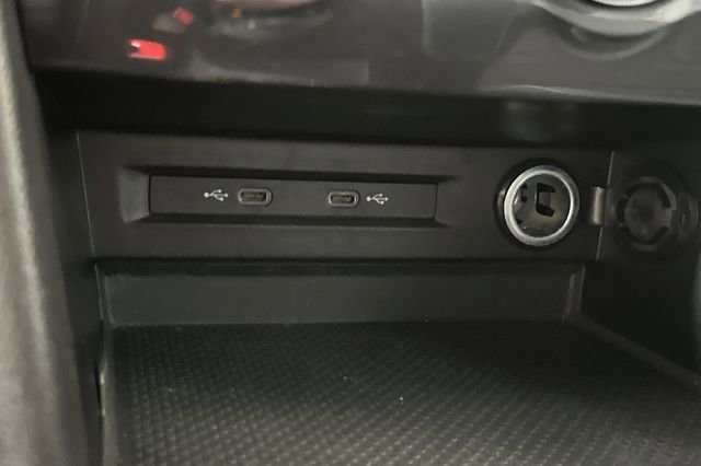 Certified 2024 Volkswagen Tiguan S image 36