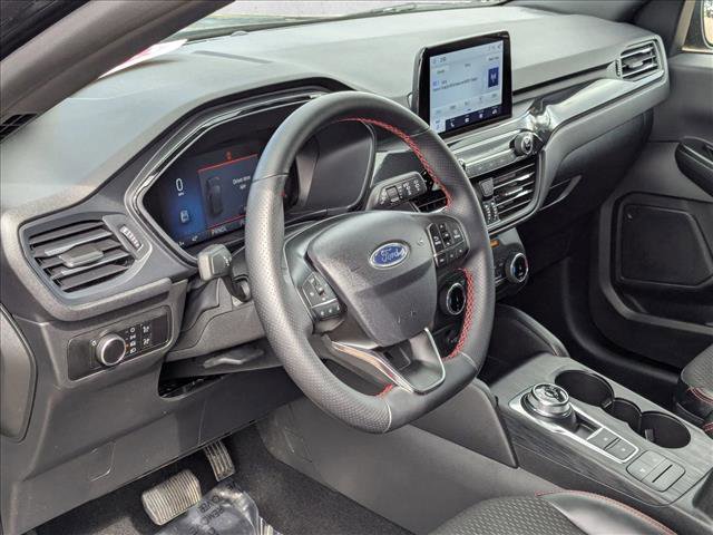 Used 2025 Ford Escape ST-Line image 10