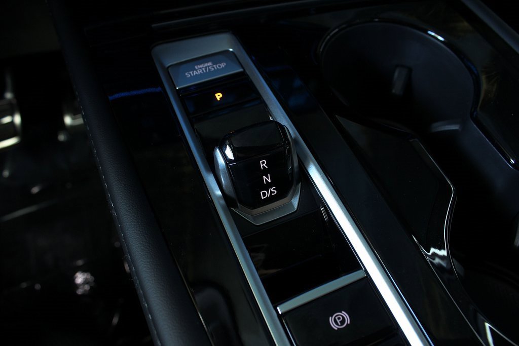 New 2025 Volkswagen Atlas Cross Sport SEL Premium R-Line image 57