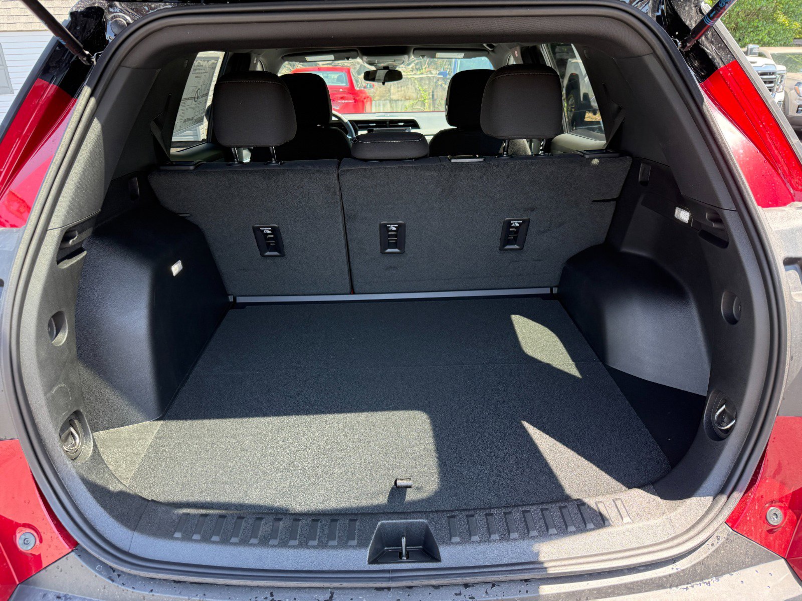 New 2026 GMC Terrain Elevation w/ LPO, Floor Liner Package image 18